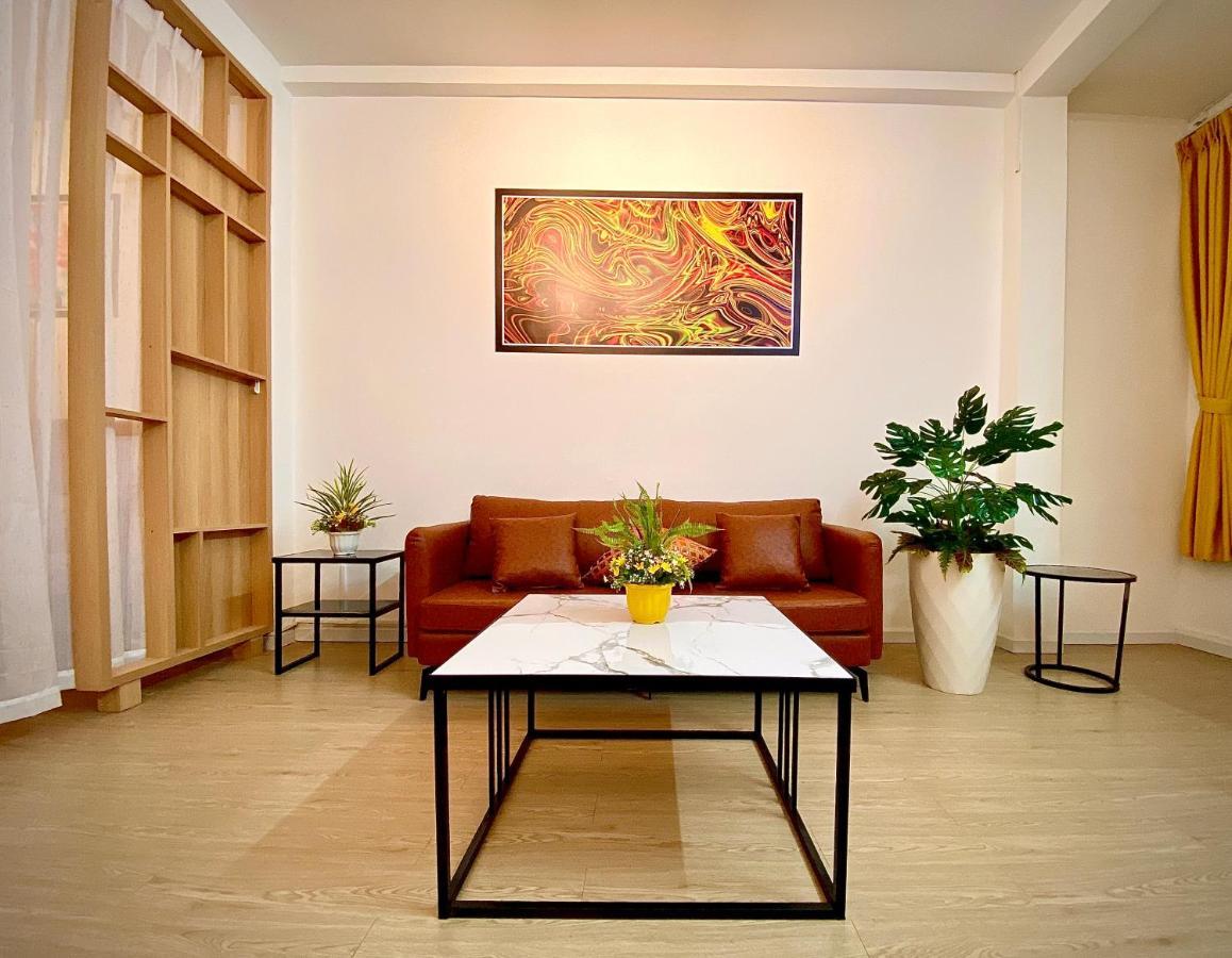La Vie - Saigon Homestay Ho Chi Minh City Exterior photo